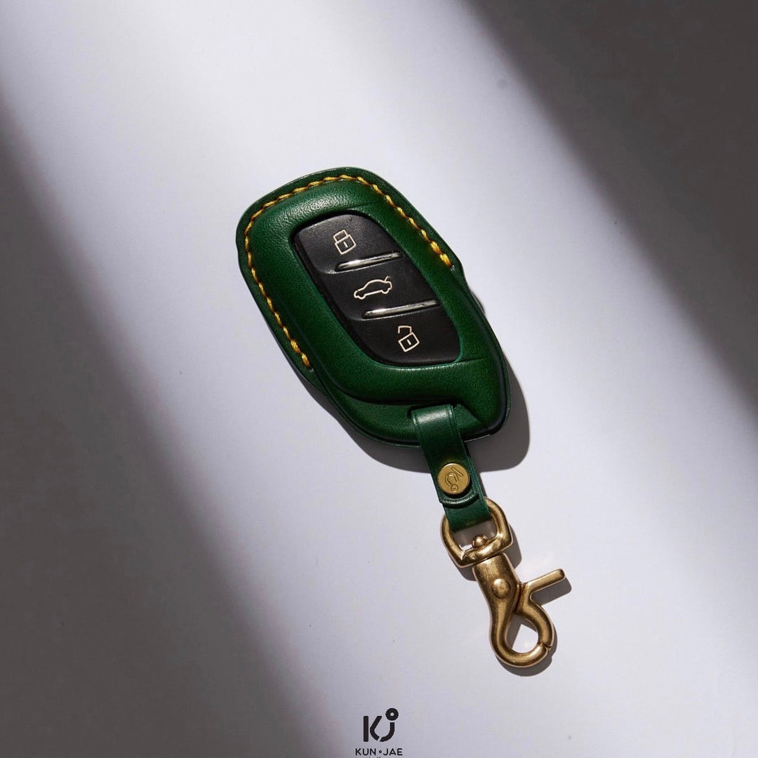 MG Leather Car Key Case